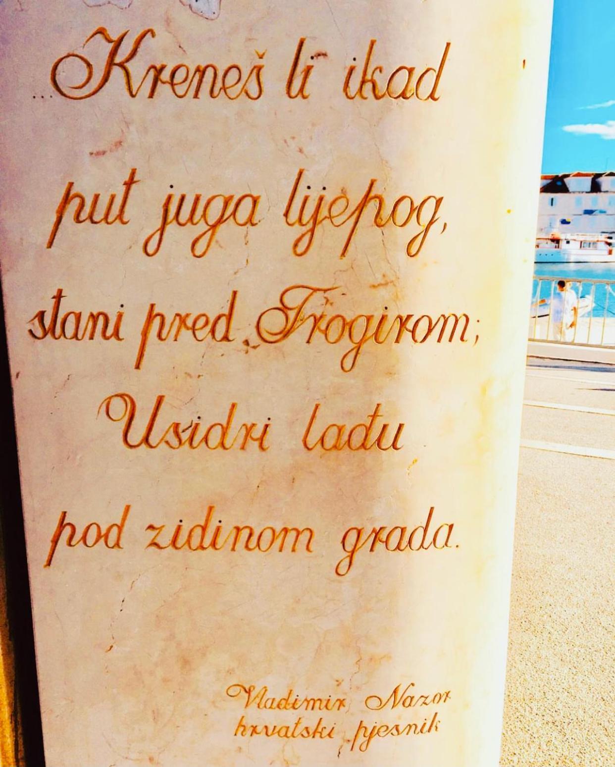 Vila Zrina - Apartmani Trogir Buitenkant foto