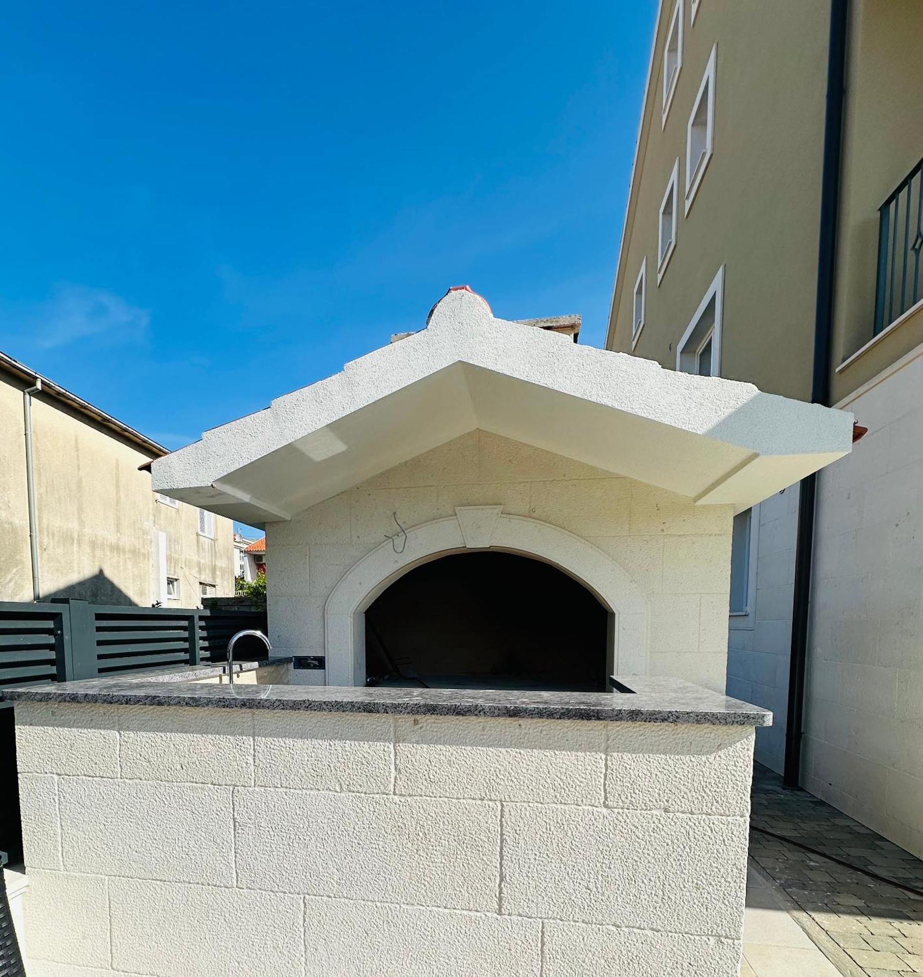 Vila Zrina - Apartmani Trogir Buitenkant foto